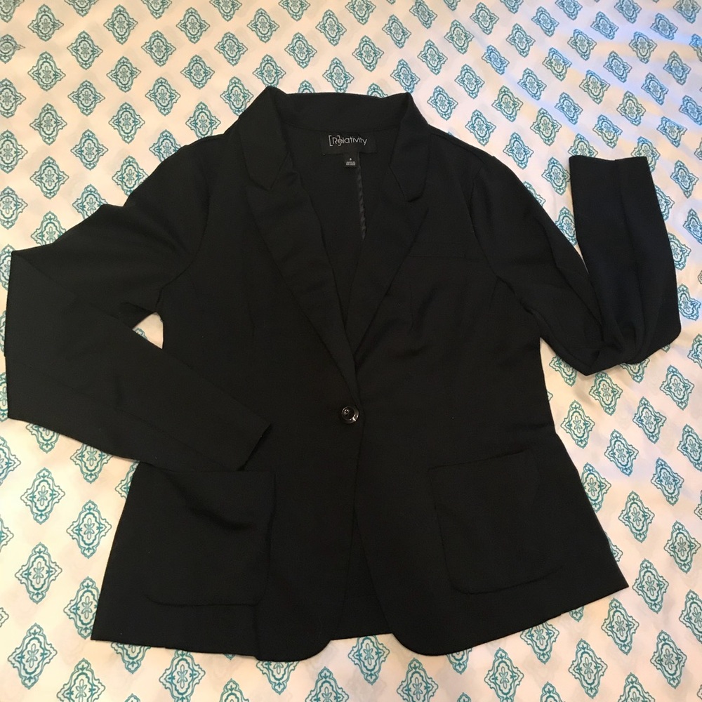 Black relativity blazer
